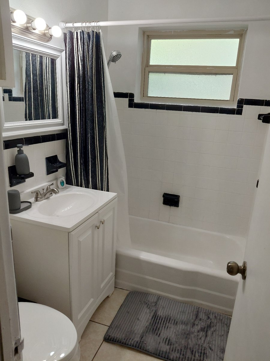 Furnished Finder property 986403_1 photo 9