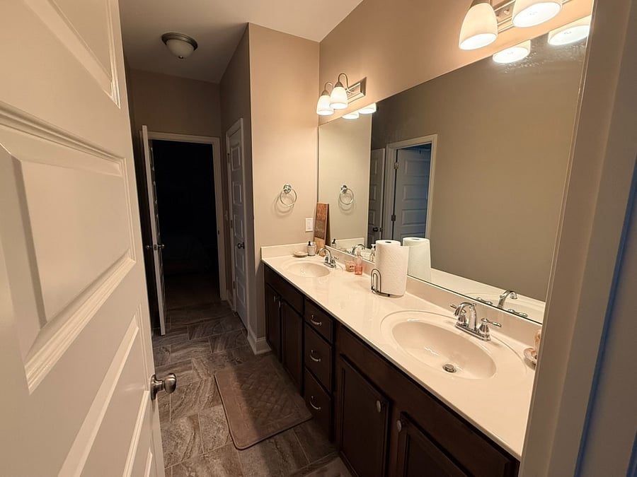 Furnished Finder property 986458_1 photo 13