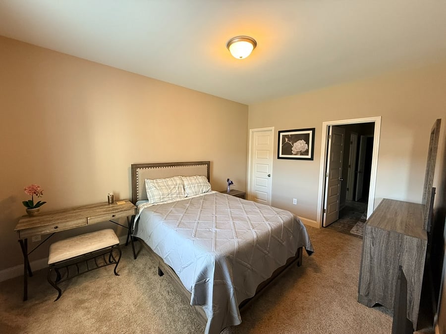 Furnished Finder property 986458_1 photo 14