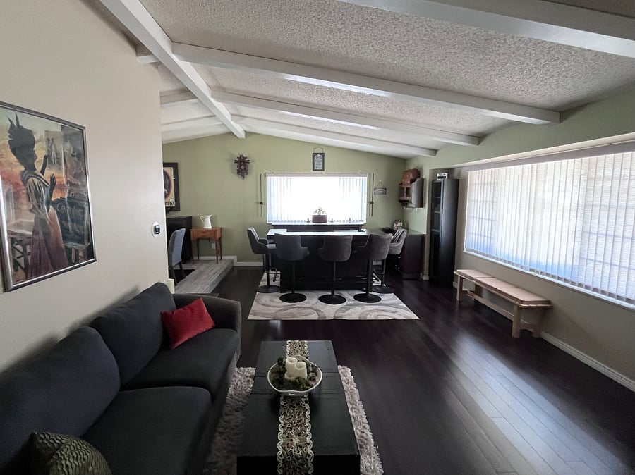 Dining Room/Bar Room
