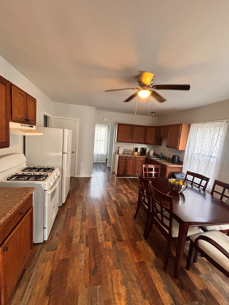 Full kitchen with all essentials needed 
