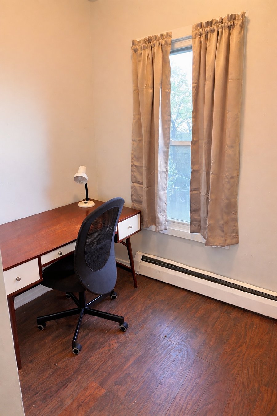 Private office designated to a tenant on the lower level. 