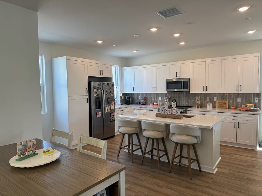 Full access to kitchen on 2nd floor.