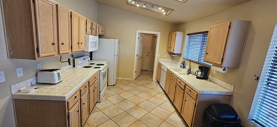 Furnished Finder property 986525_1 photo 7