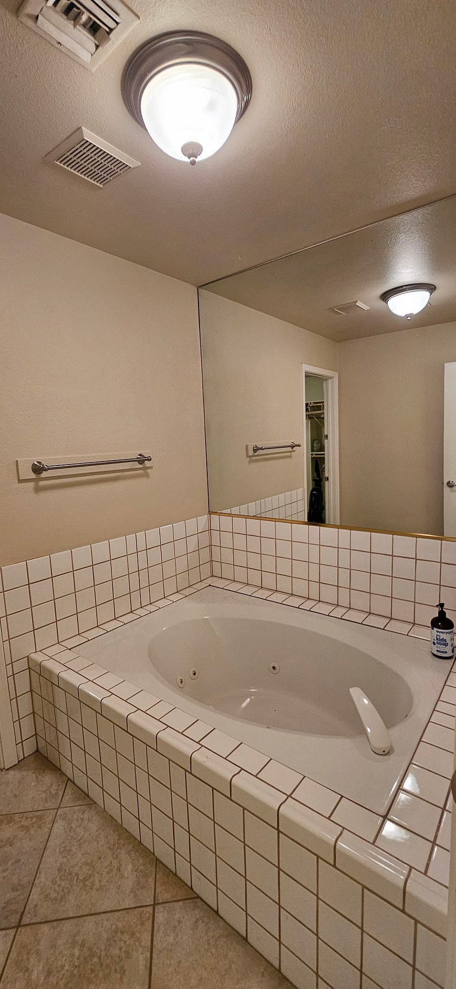 Furnished Finder property 986525_1 photo 11