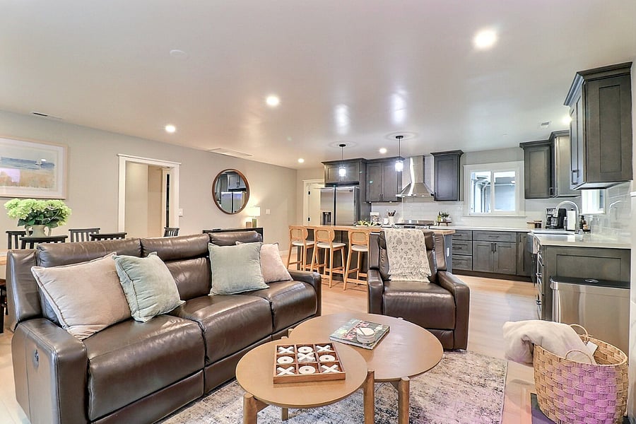 Furnished Finder property 986554_1 photo 12