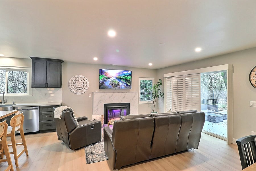 Furnished Finder property 986554_1 photo 13