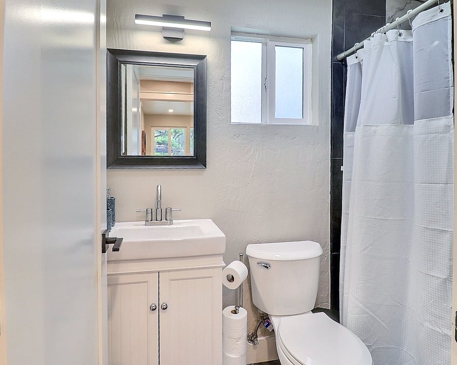 Furnished Finder property 986554_2 photo 6