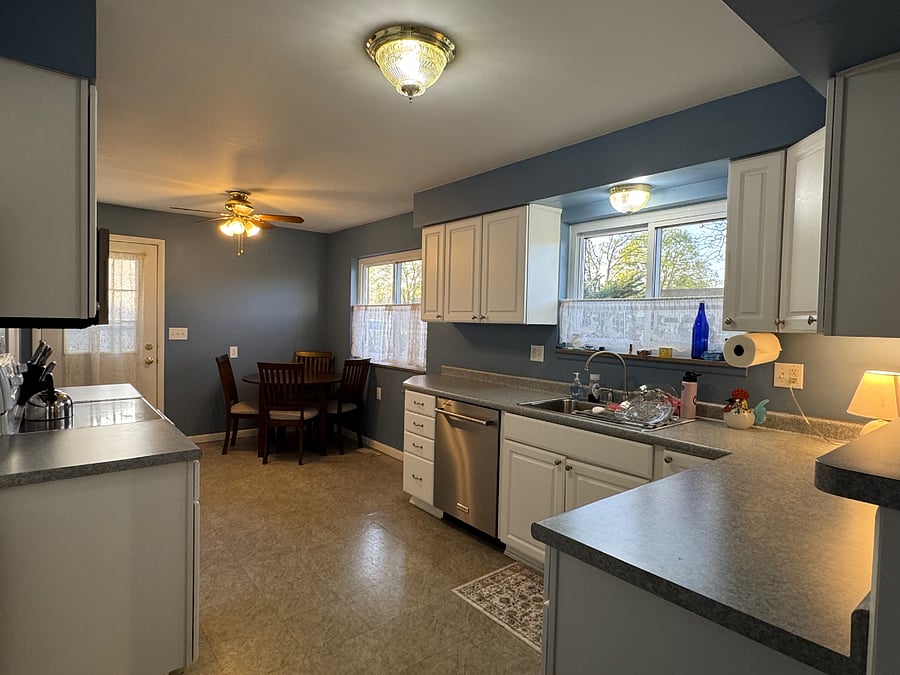 Furnished Finder property 986570_1 photo 7
