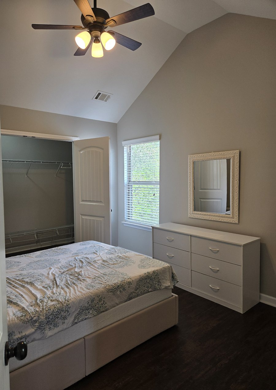 Furnished Finder property 986583_1 photo 9