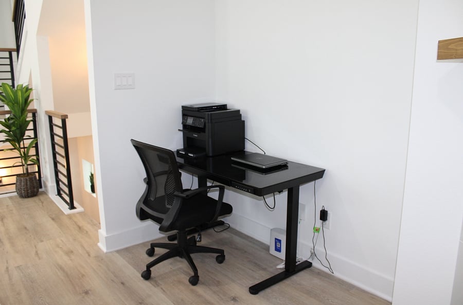 Desk/Chair/Printer