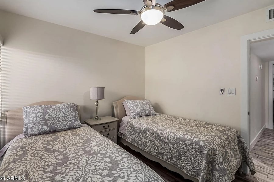 Guest bedroom