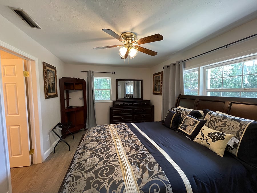 Furnished Finder property 986688_1 photo 15