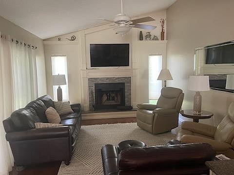 Furnished Finder property 986722_1 photo 3