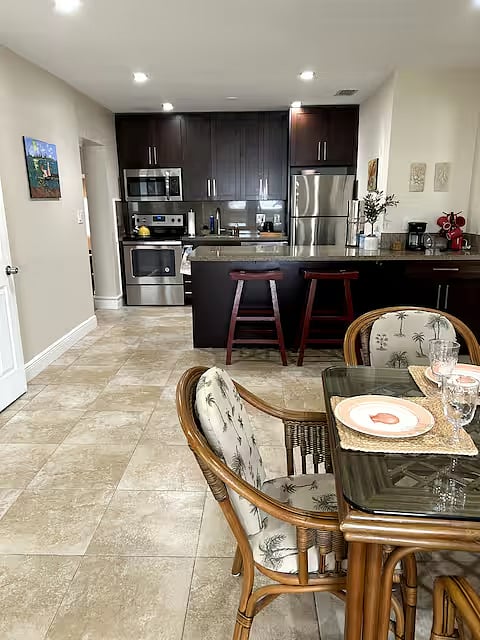 Furnished Finder property 986807_1 photo 8