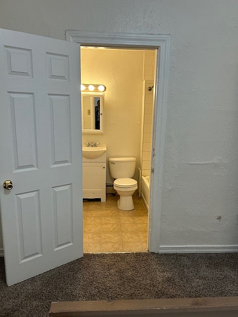 Furnished Finder property 986812_1 photo 15