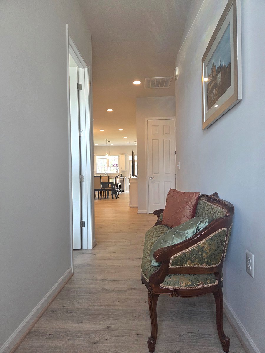 Furnished Finder property 986835_1 photo 11