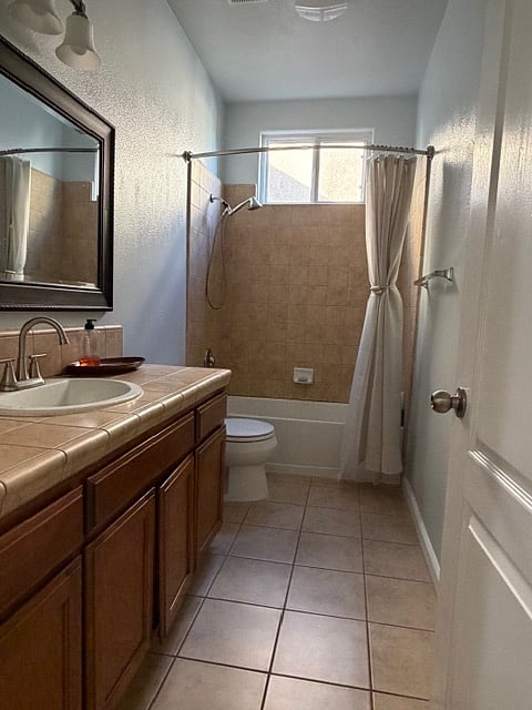 Furnished Finder property 986846_1 photo 3