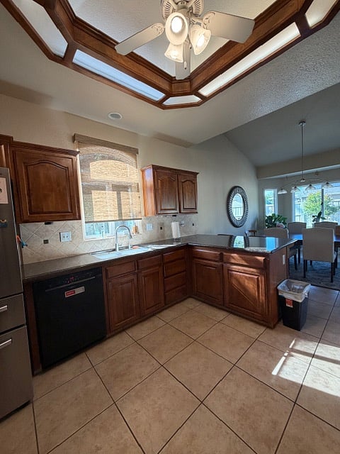 Furnished Finder property 986846_1 photo 6