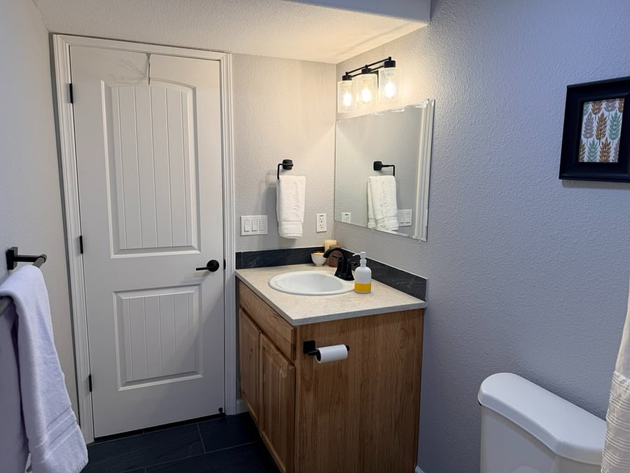 Private Full Bathroom.