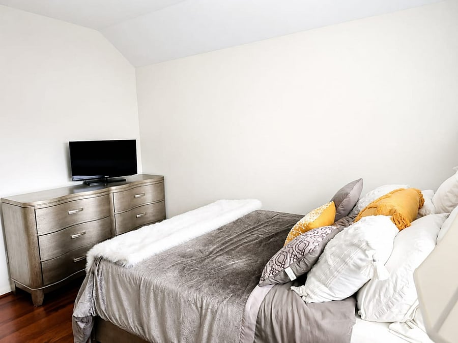 Room 2
