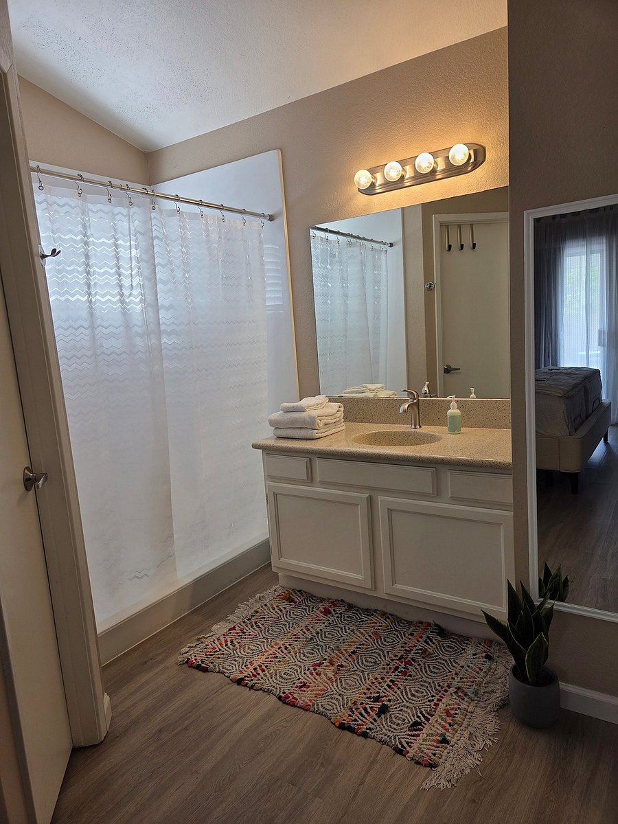 Furnished Finder property 986975_1 photo 6