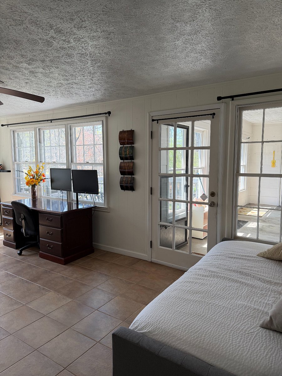 Furnished Finder property 987001_1 photo 9