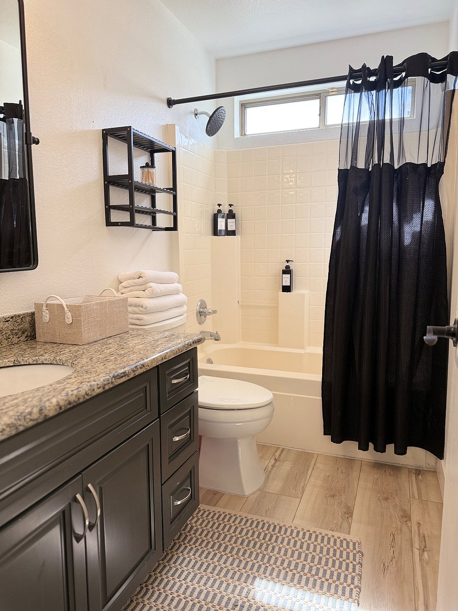 second full bathroom upstairs