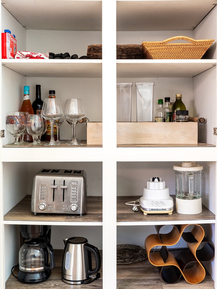 Stocked with small appliances for a comfortable stay. 