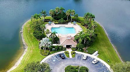 Furnished Finder property 987189_1 photo 34