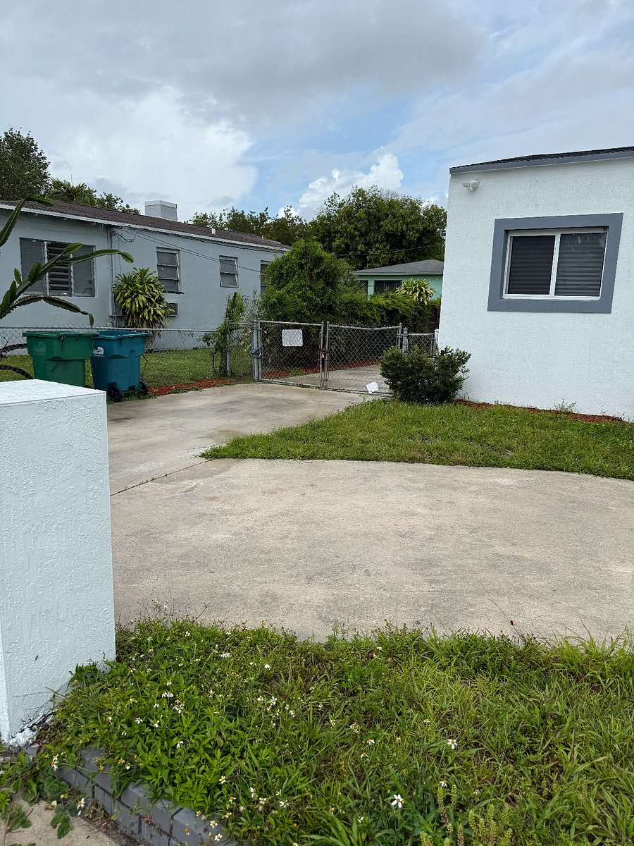 Furnished Finder property 987203_2 photo 7
