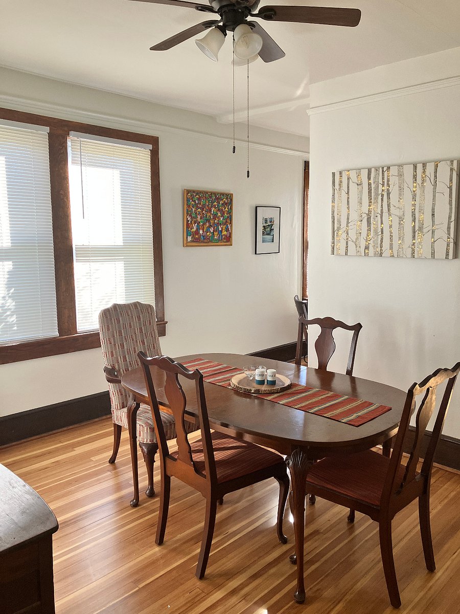 Full-size dining room. The table has one leaf inserted in this photo; you can take it out or add the second leaf.