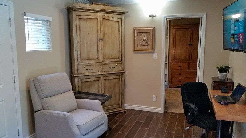 Furnished Finder property 987290_1 photo 3