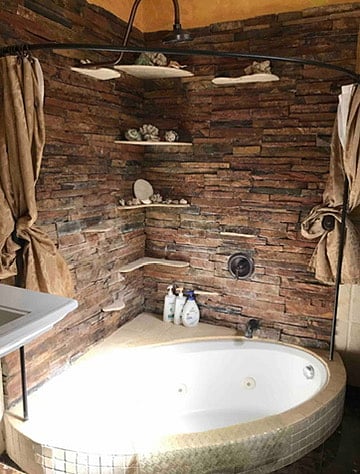 Bathroom- sunken tub with jets 