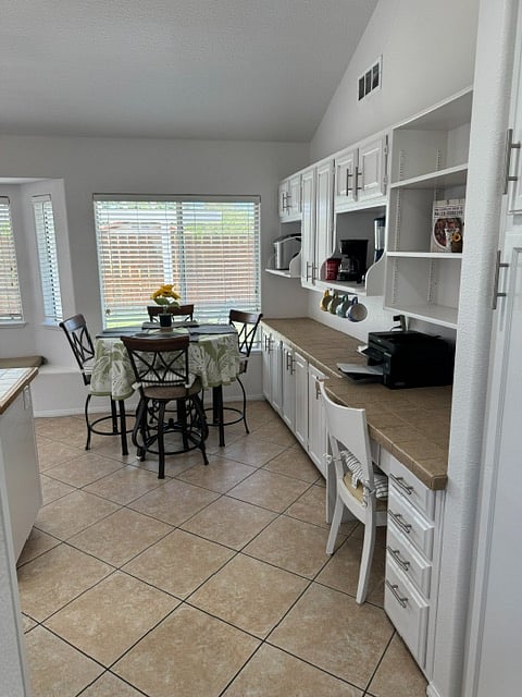 Dining table, desk with printer, coffee & smoothie center