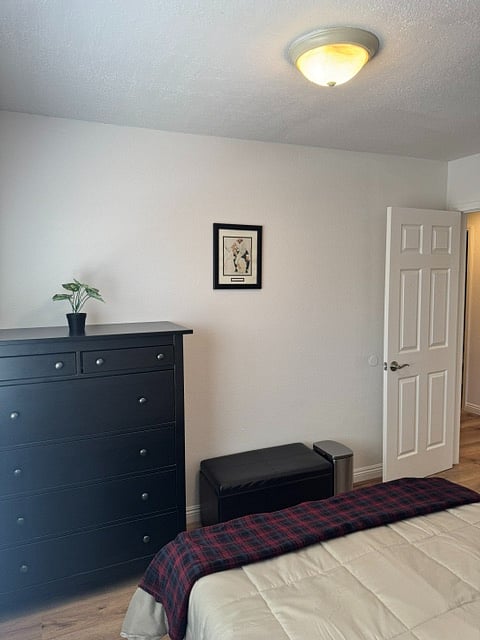 Middle Bdrm