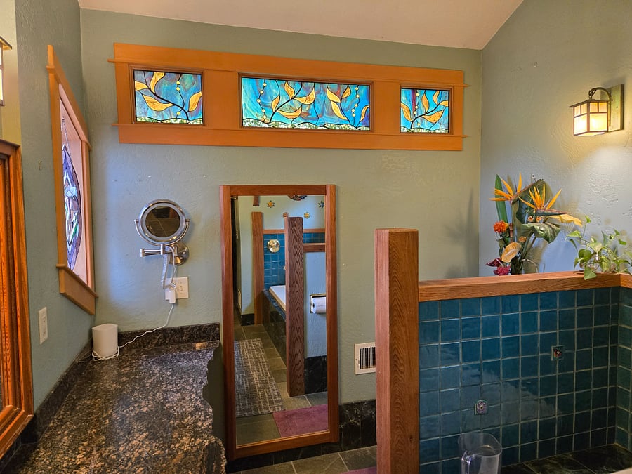 Spa overview with stained glass around