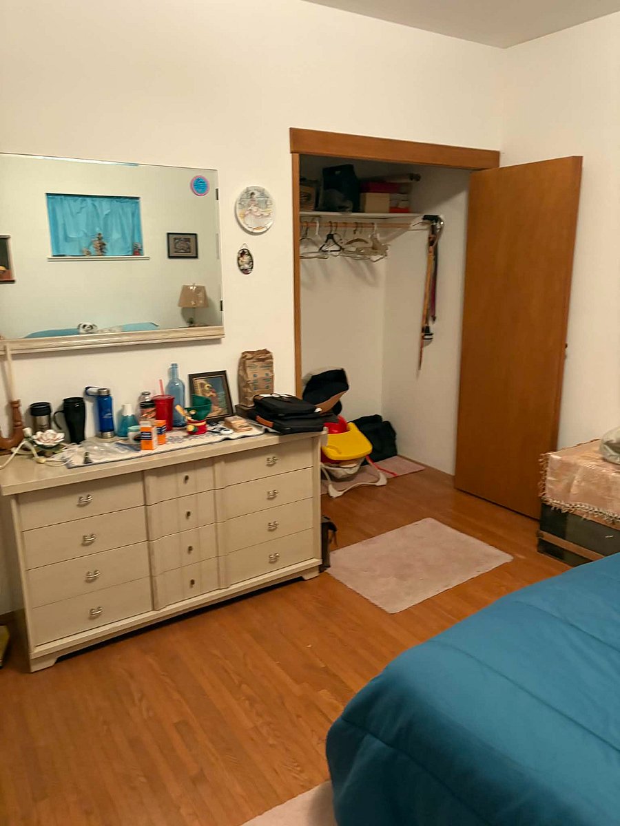 Teal Room