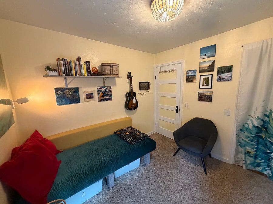 More of Bonus Room/Office with 43" Smart TV