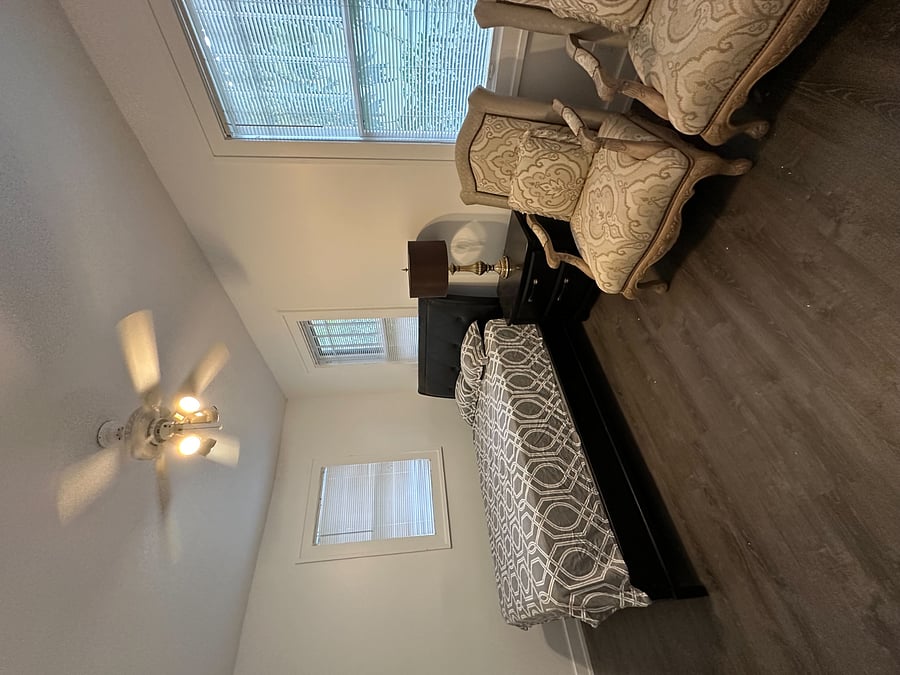 Back bedroom