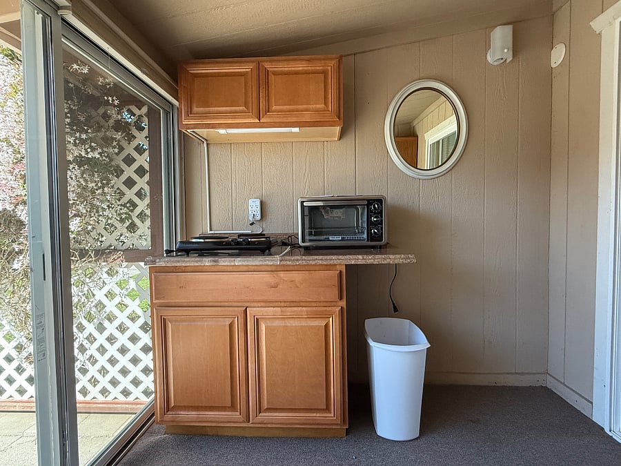 Kitchenette
