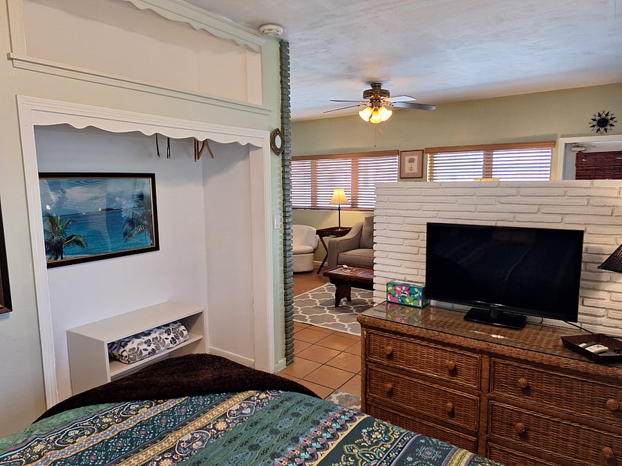 Furnished Finder property 987518_1 photo 13
