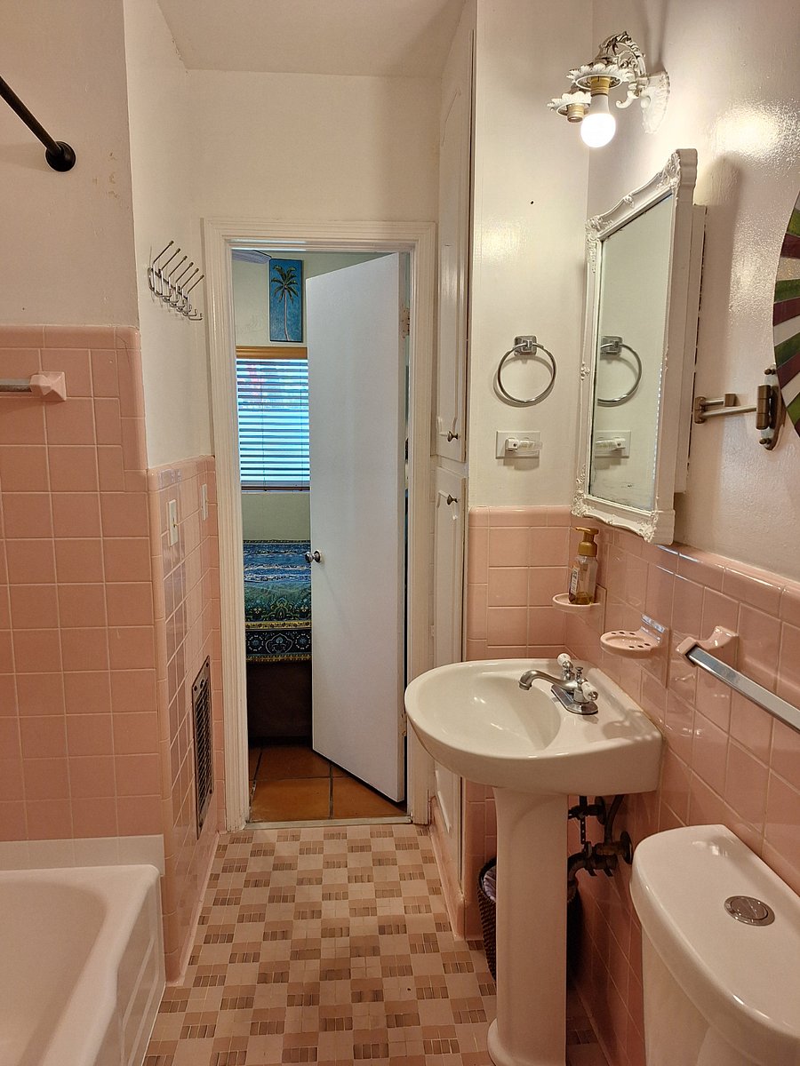Furnished Finder property 987518_1 photo 15