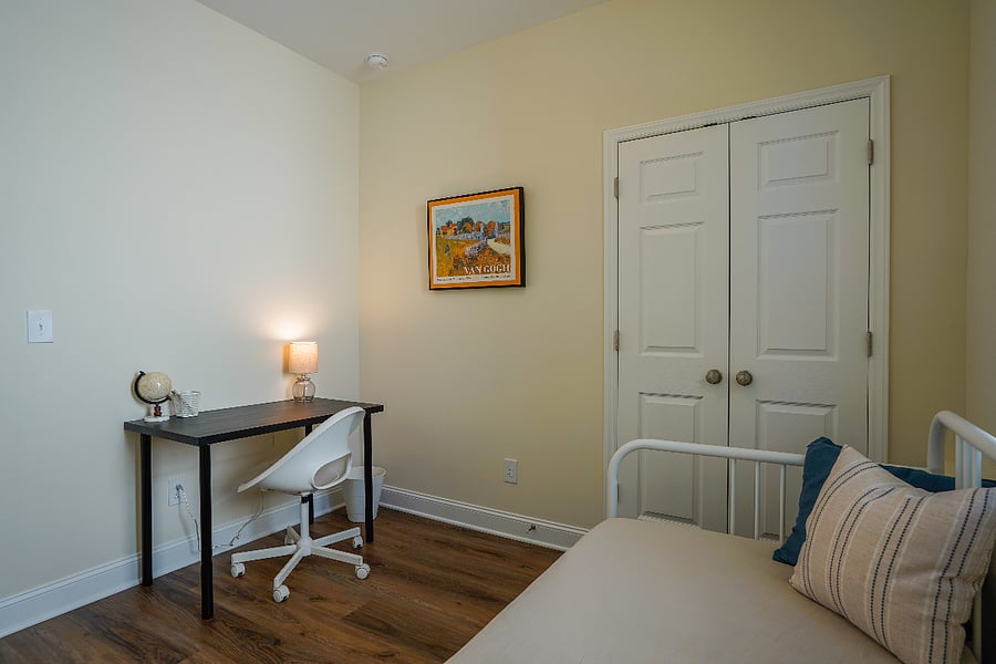 Furnished Finder property 987620_1 photo 16