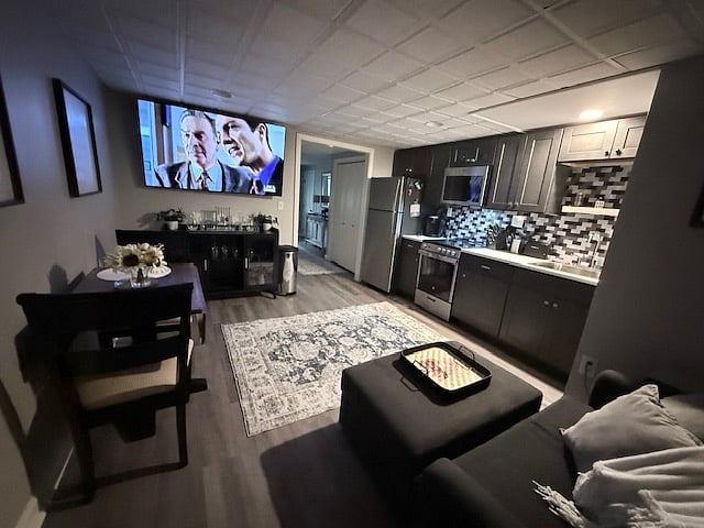 Furnished Finder property 987622_1 photo 2