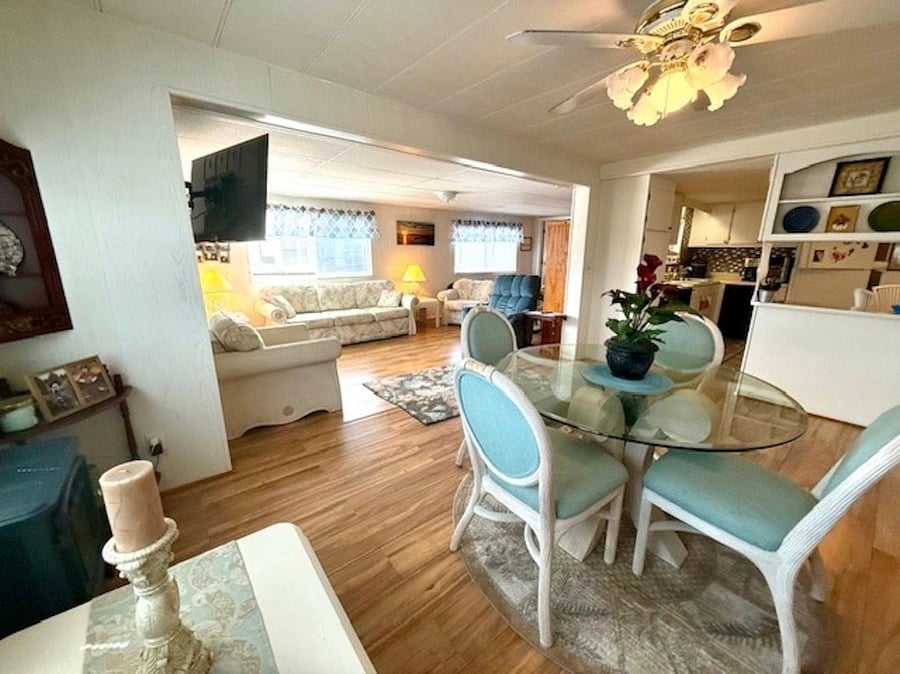 Furnished Finder property 987644_1 photo 9