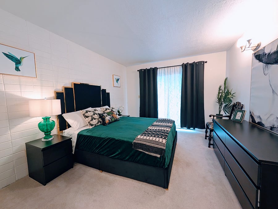 Master bedroom with King Size bed and en-suite bathroom