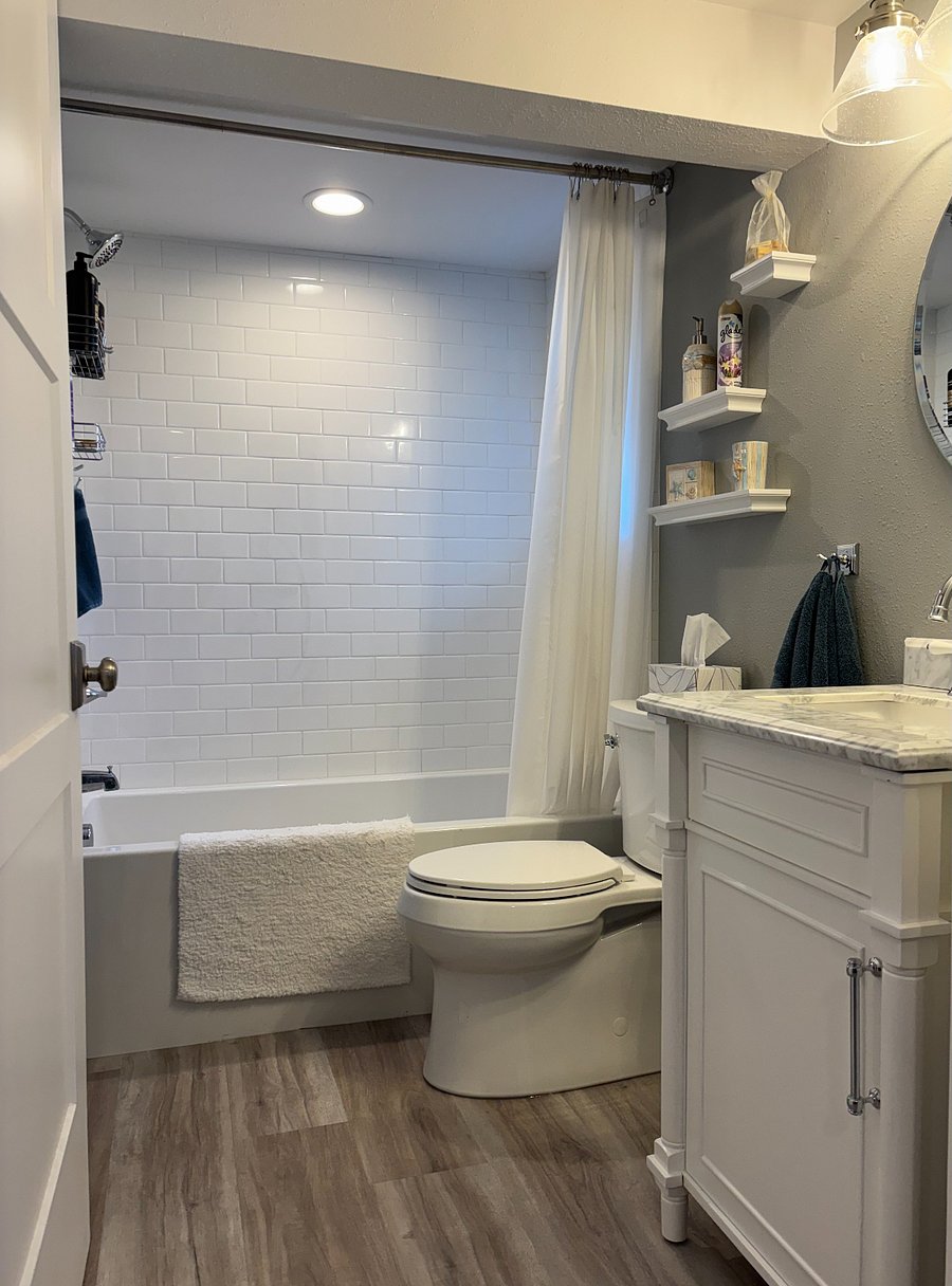 En Suite Bath
