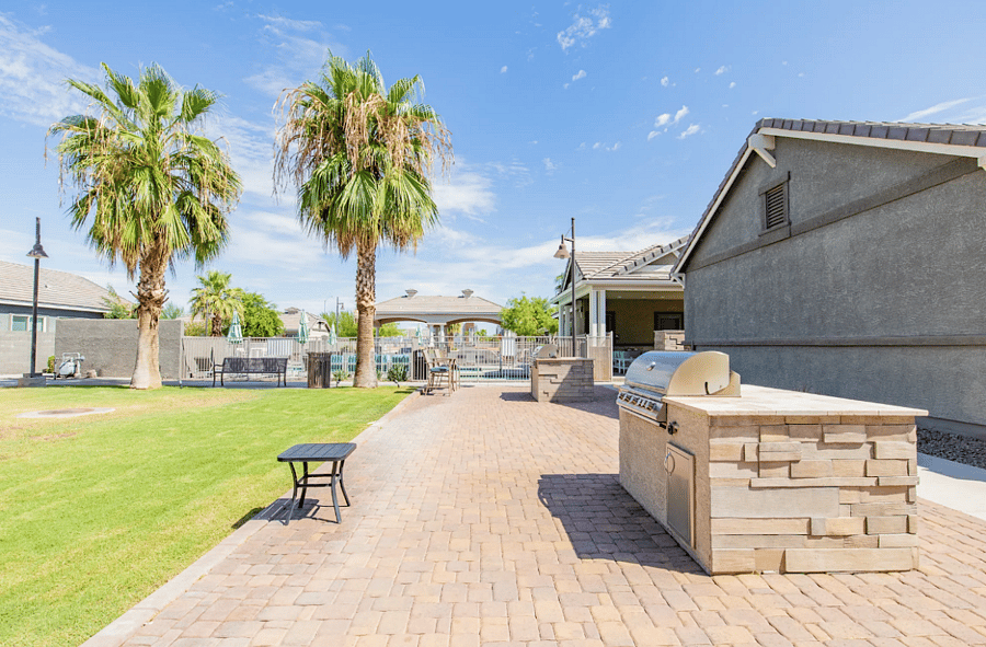 Furnished Finder property 987736_2 photo 16