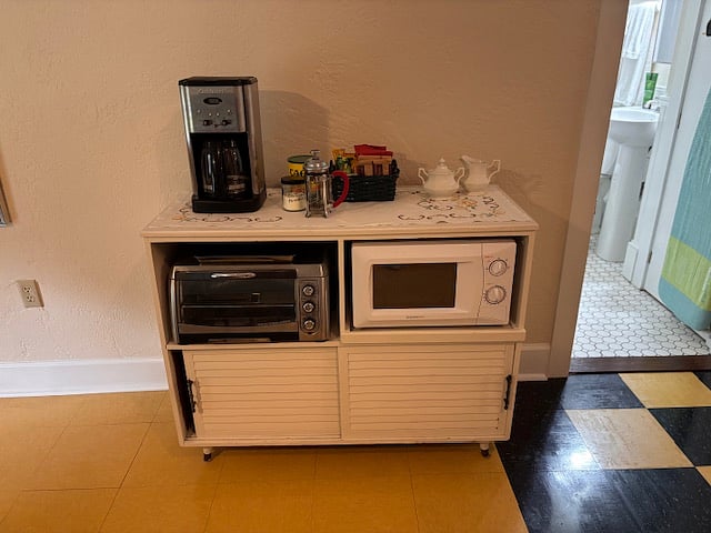 Furnished Finder property 987763_1 photo 18